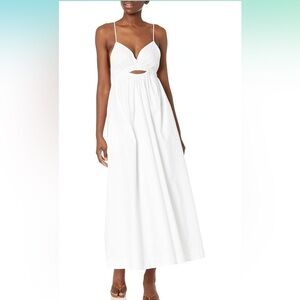NIA white maxi dress with cutout in front!